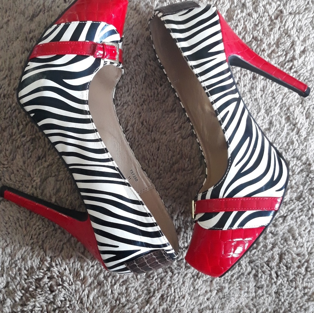 Zebra heels